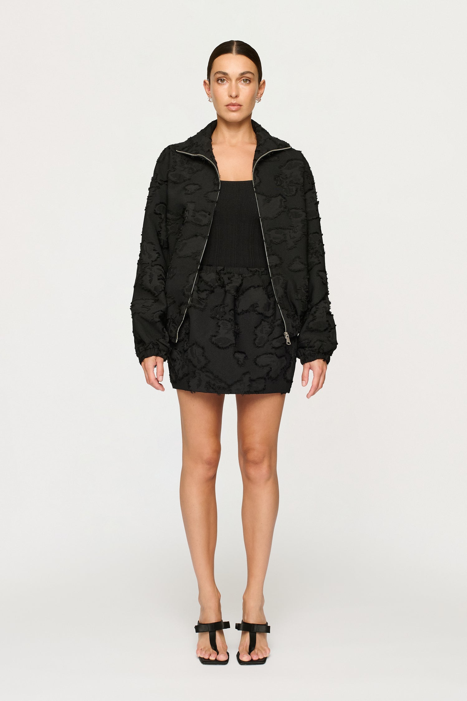 VALOR BOMBER