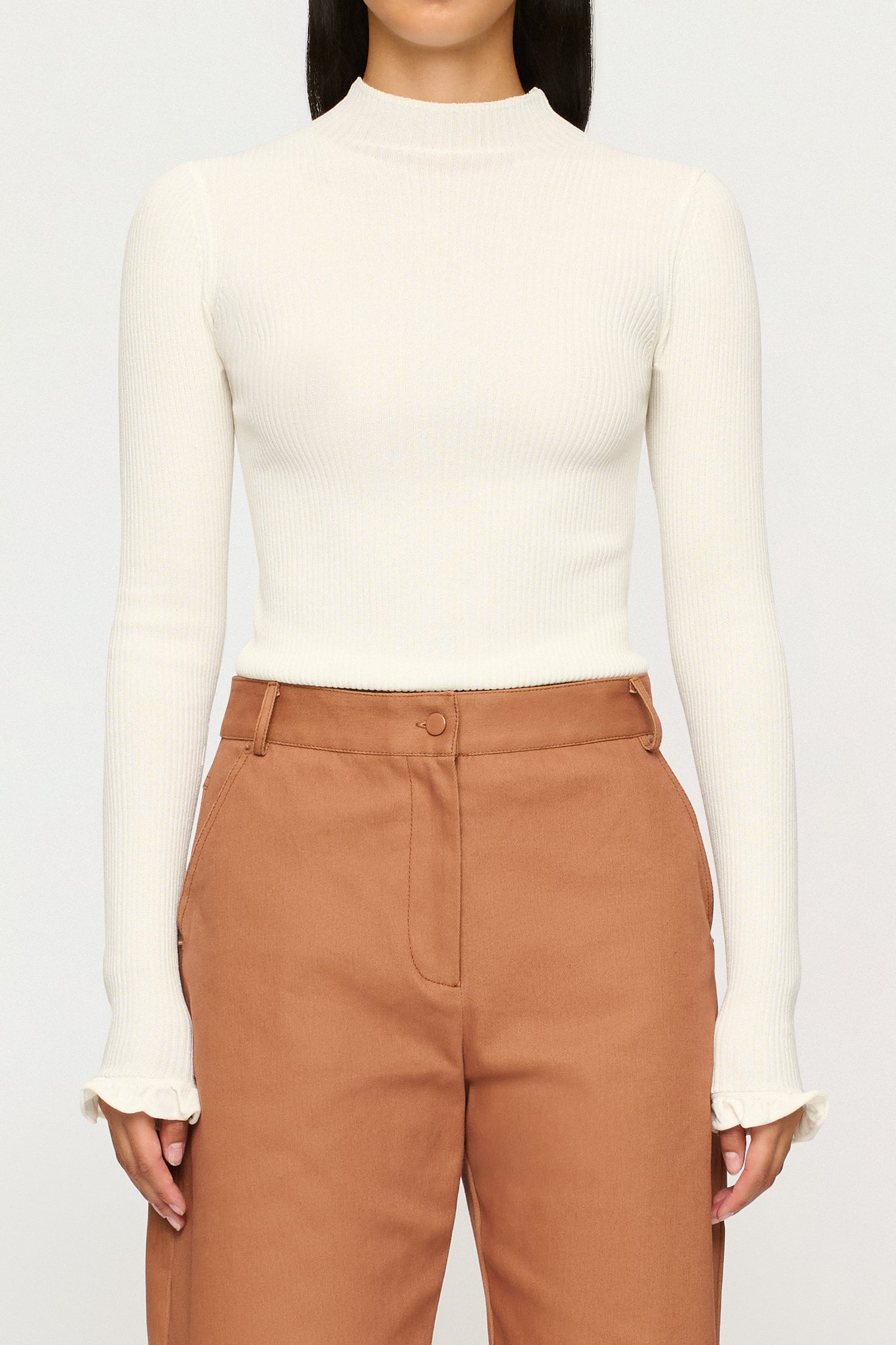 ALINA RUFFLE HEM KNIT