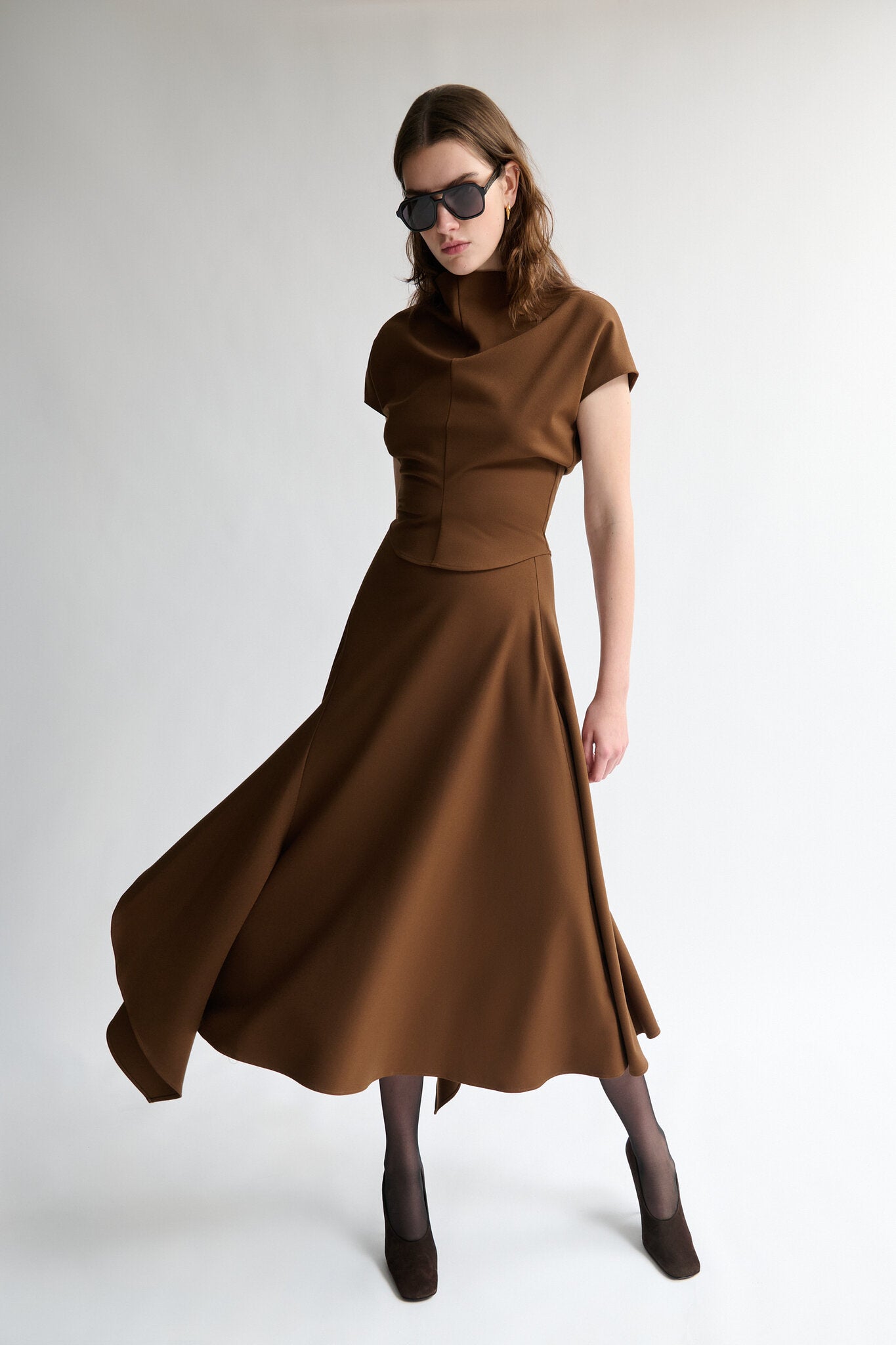 LEORA SCULPTURAL TOP