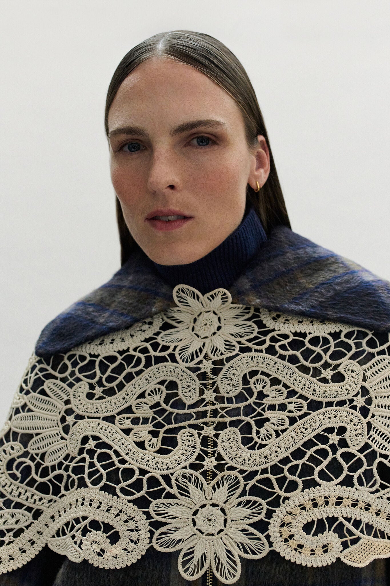 LIORA REVERSIBLE JACKET