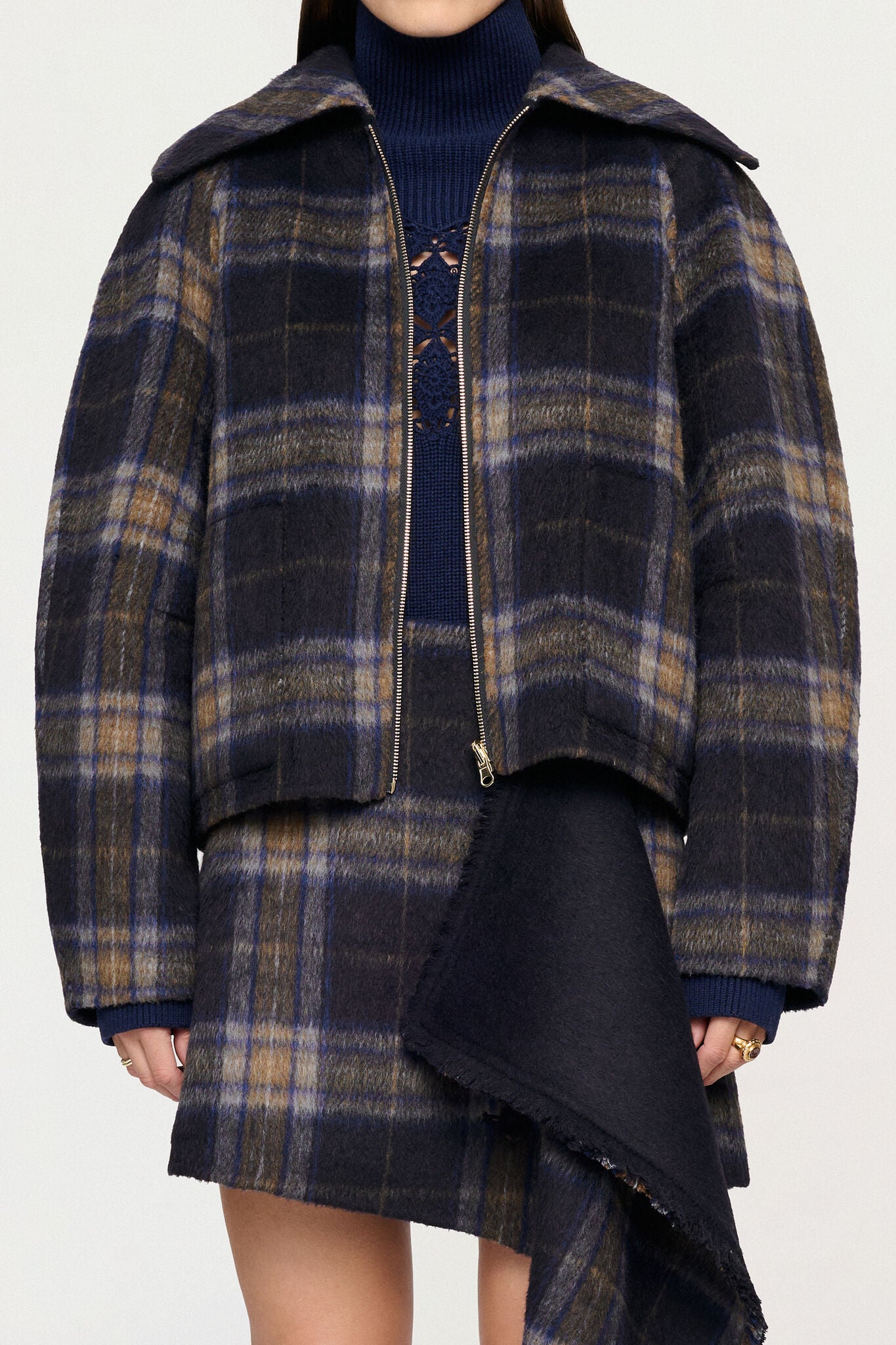 LIORA REVERSIBLE JACKET