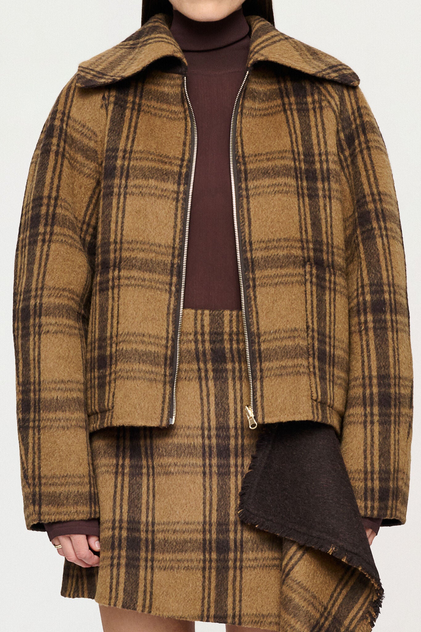 LIORA REVERSIBLE JACKET