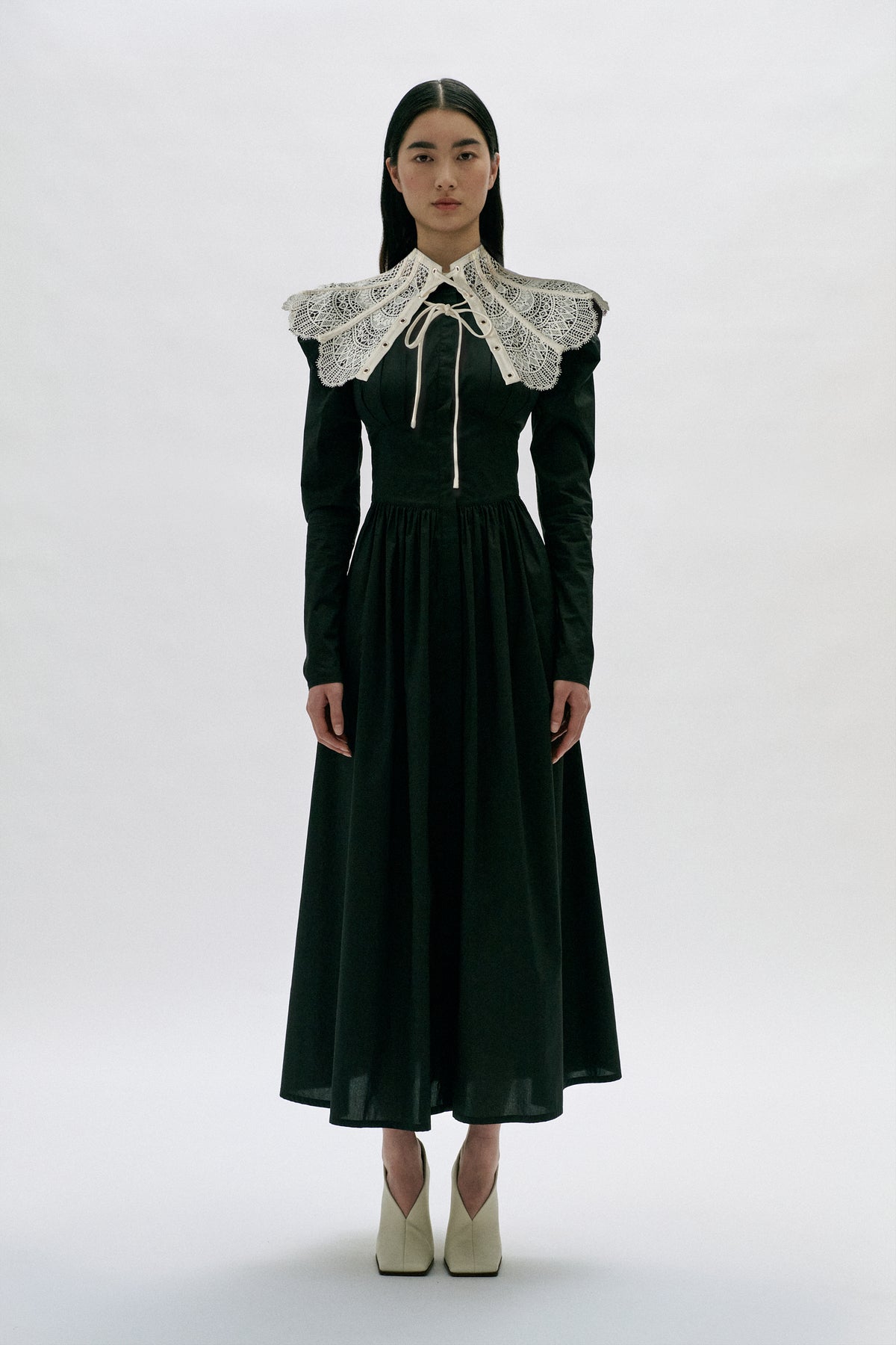 Celine Lace Piece