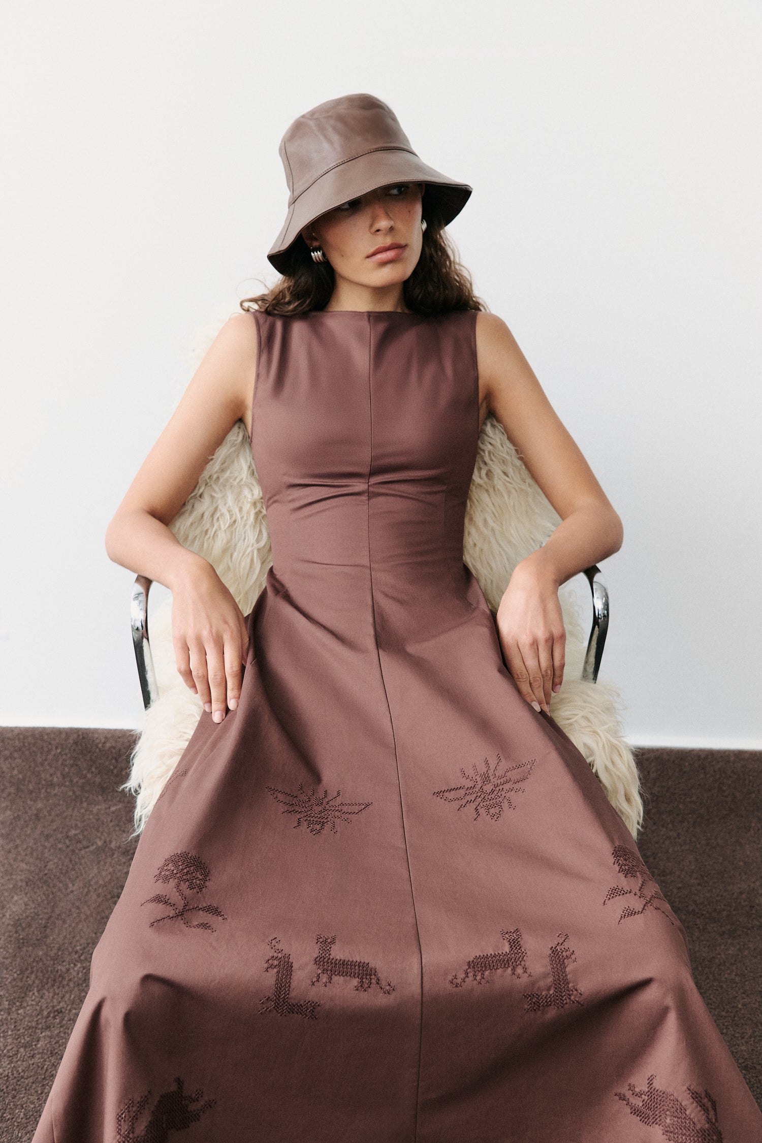 JACQUELINE ASYM HEM DRESS