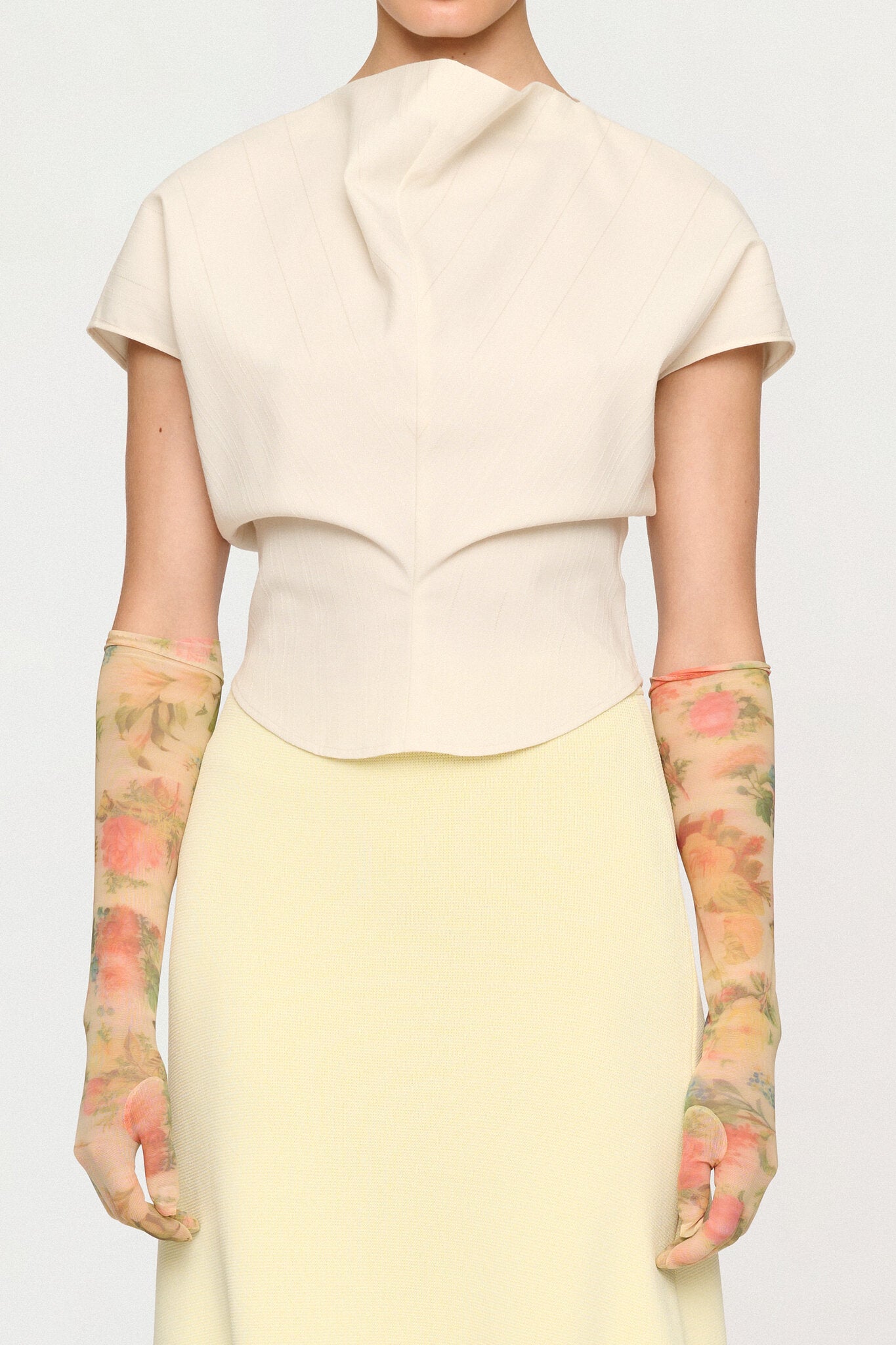 LEORA SCULPTURAL TOP