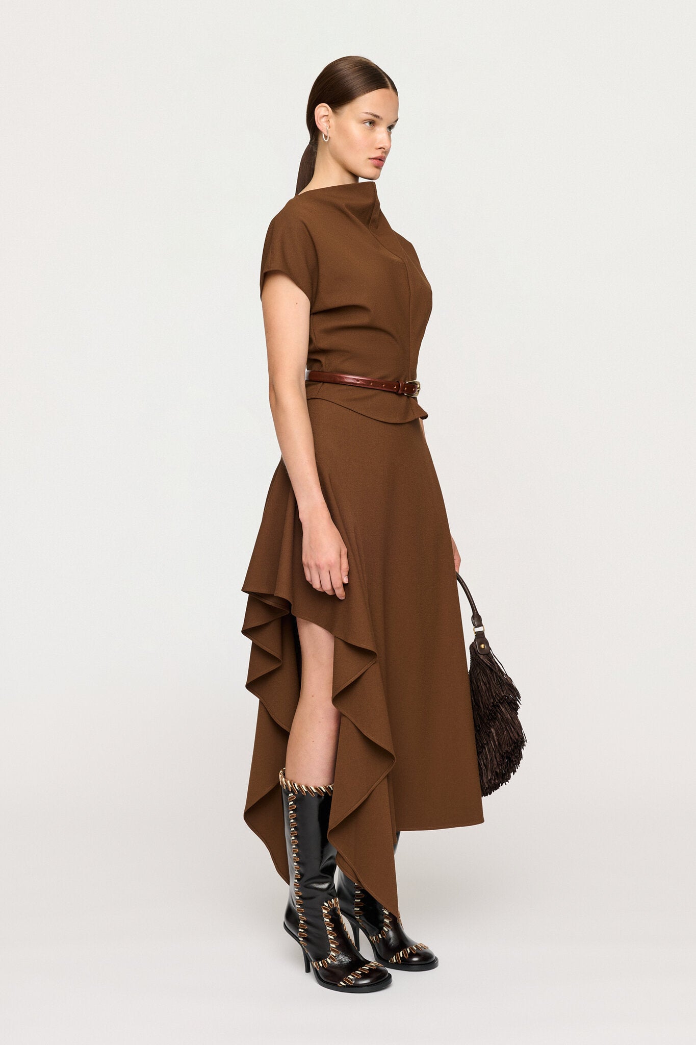 LEORA SCULPTURAL TOP