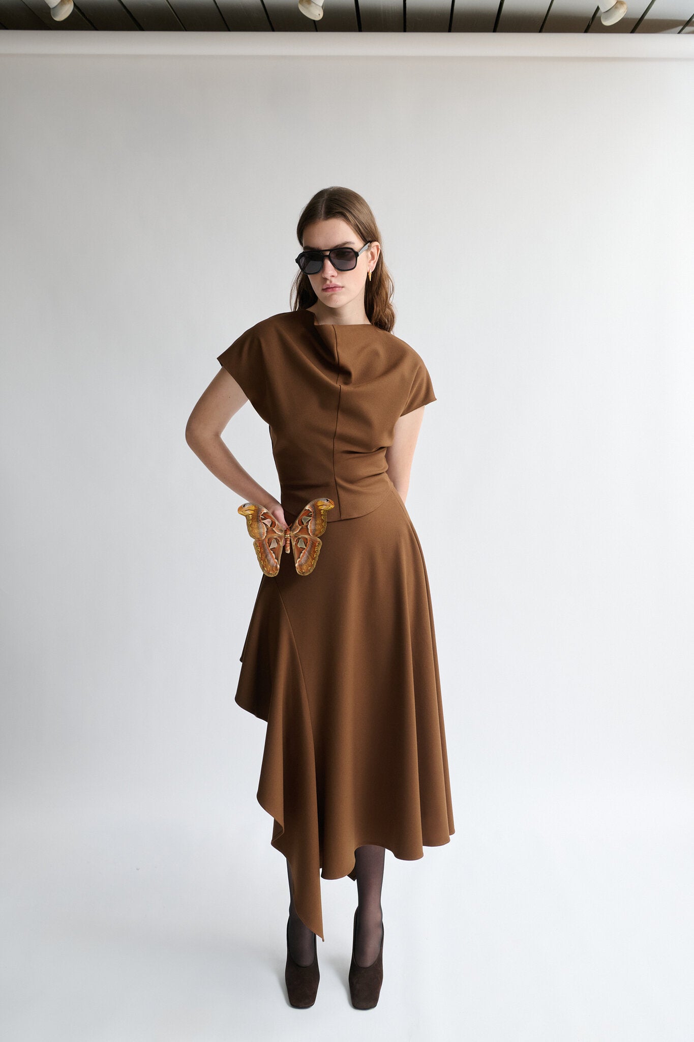 LEORA SCULPTURAL TOP