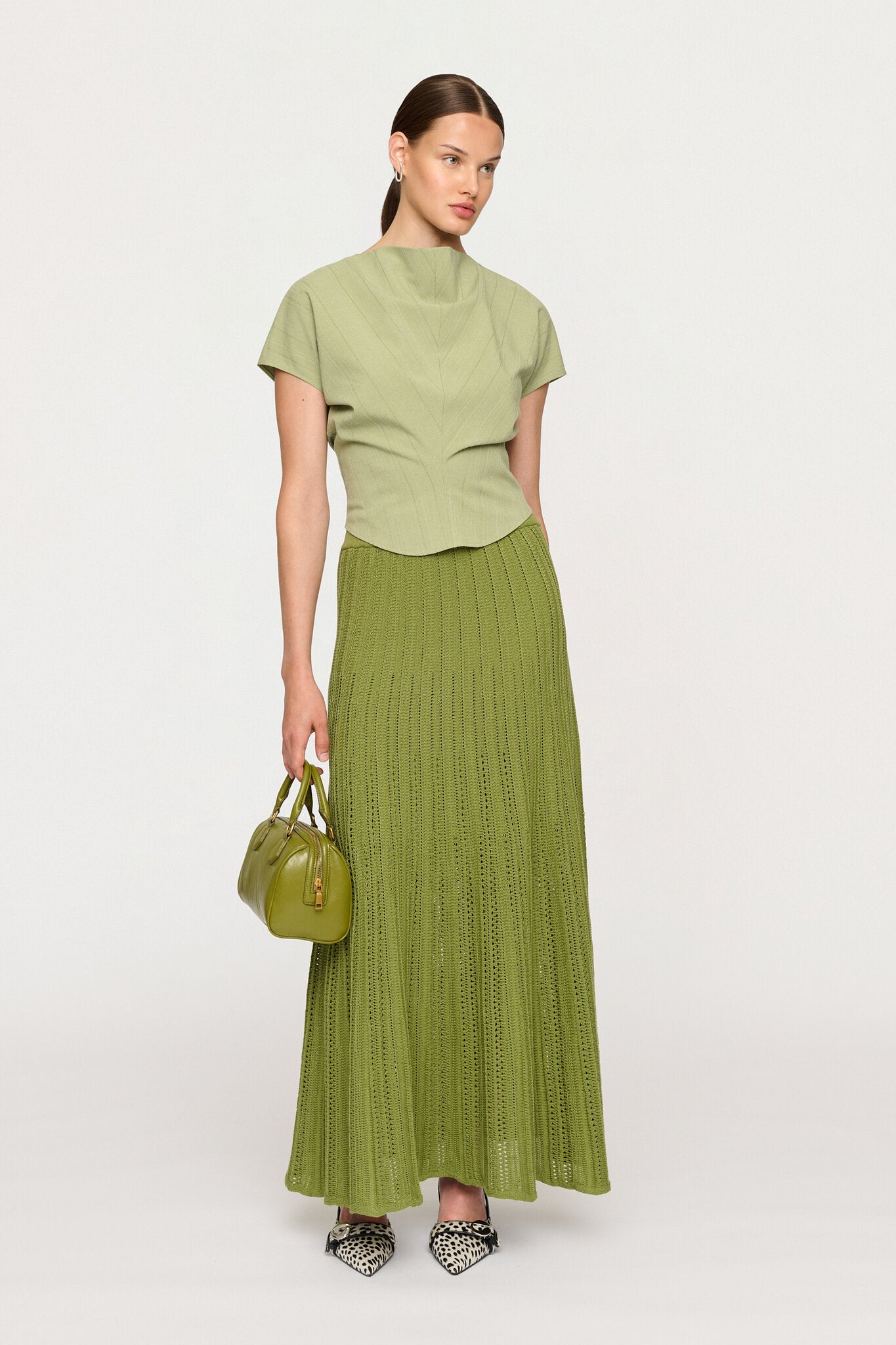 LEORA SCULPTURAL TOP