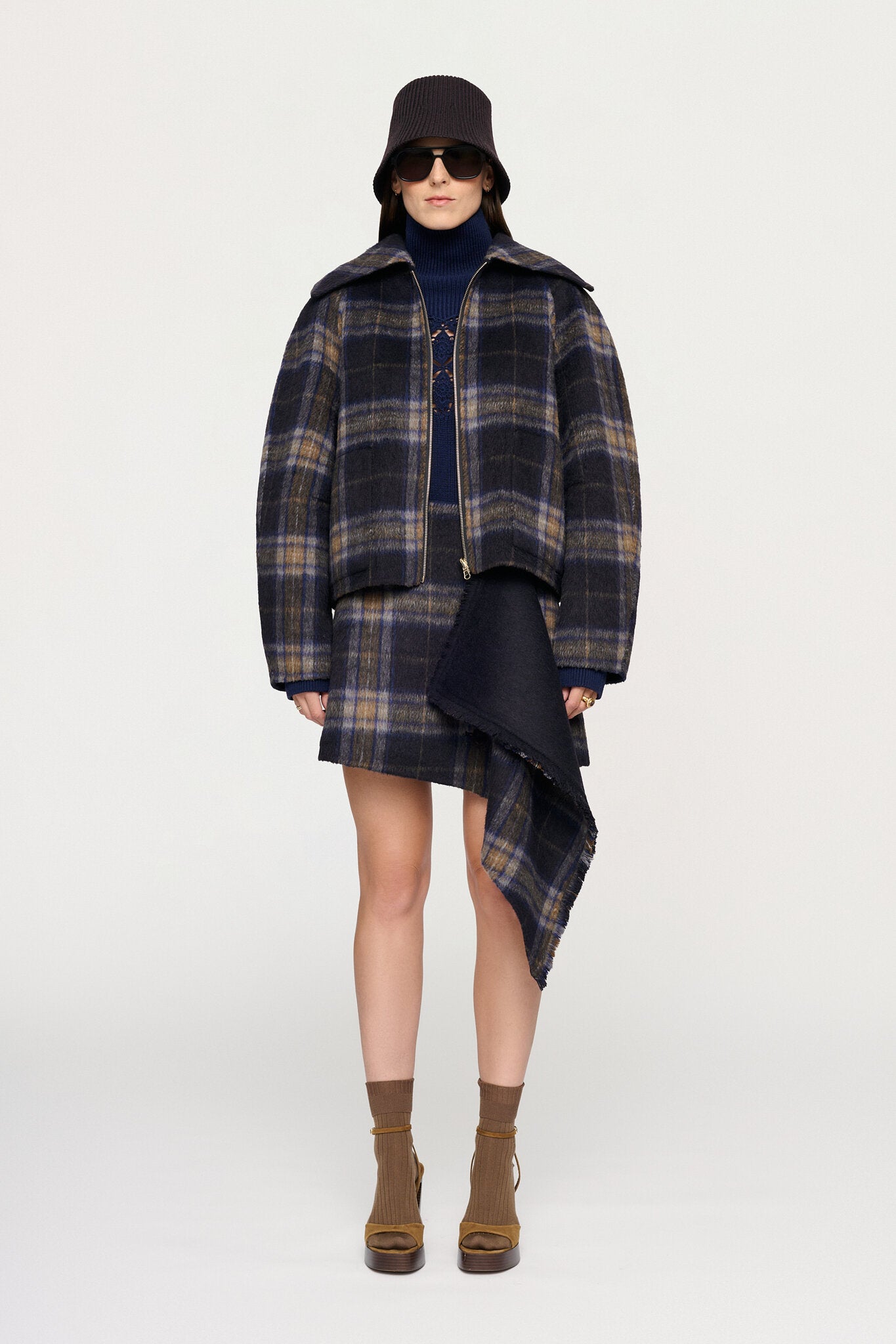 LIORA REVERSIBLE JACKET