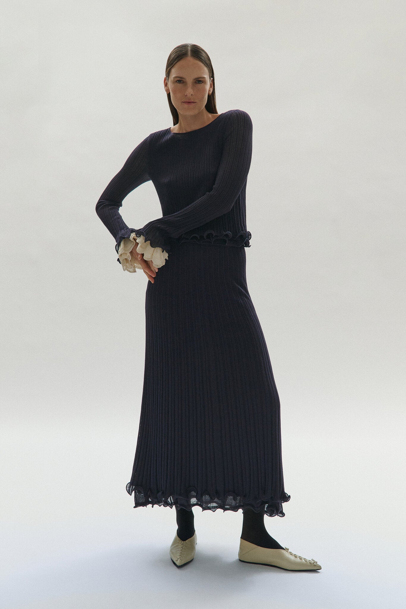 FELIX SPIRAL HEM KNIT TOP